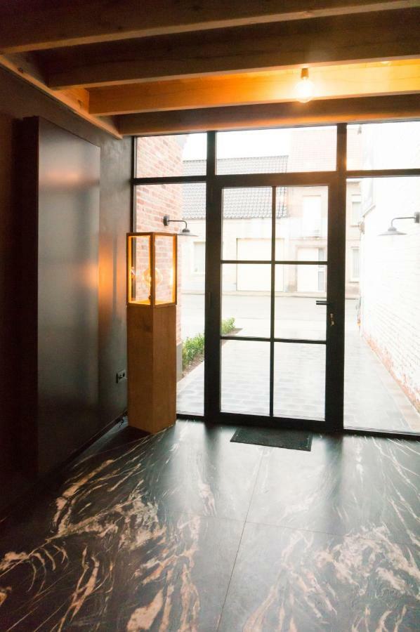 シント・ラウラインスBarneys Houseアパートメント エクステリア 写真
